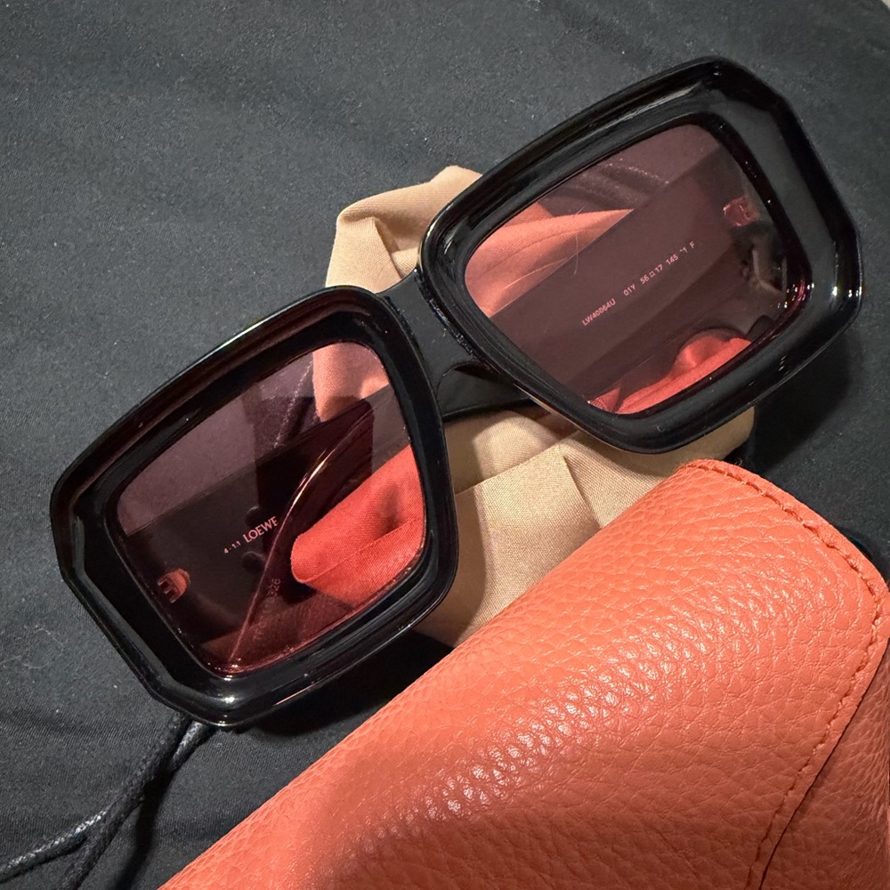 Stylish Black and Red Square Sunglasses 100% authentic